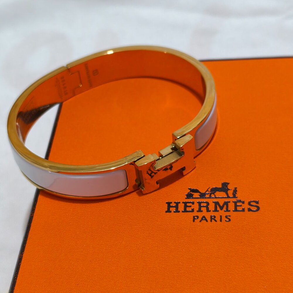 Hermès White Wristband Bracelet